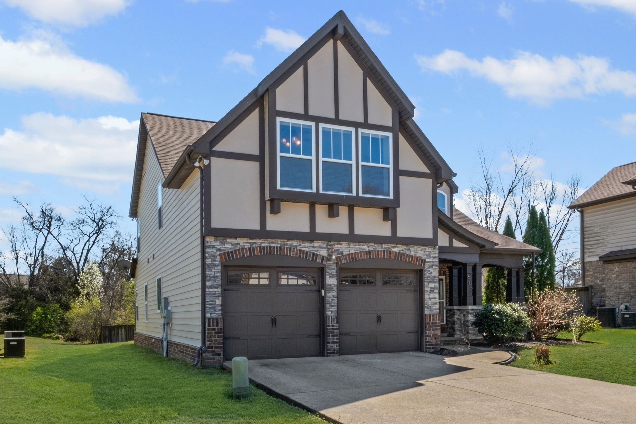 602 Pemberton Ct