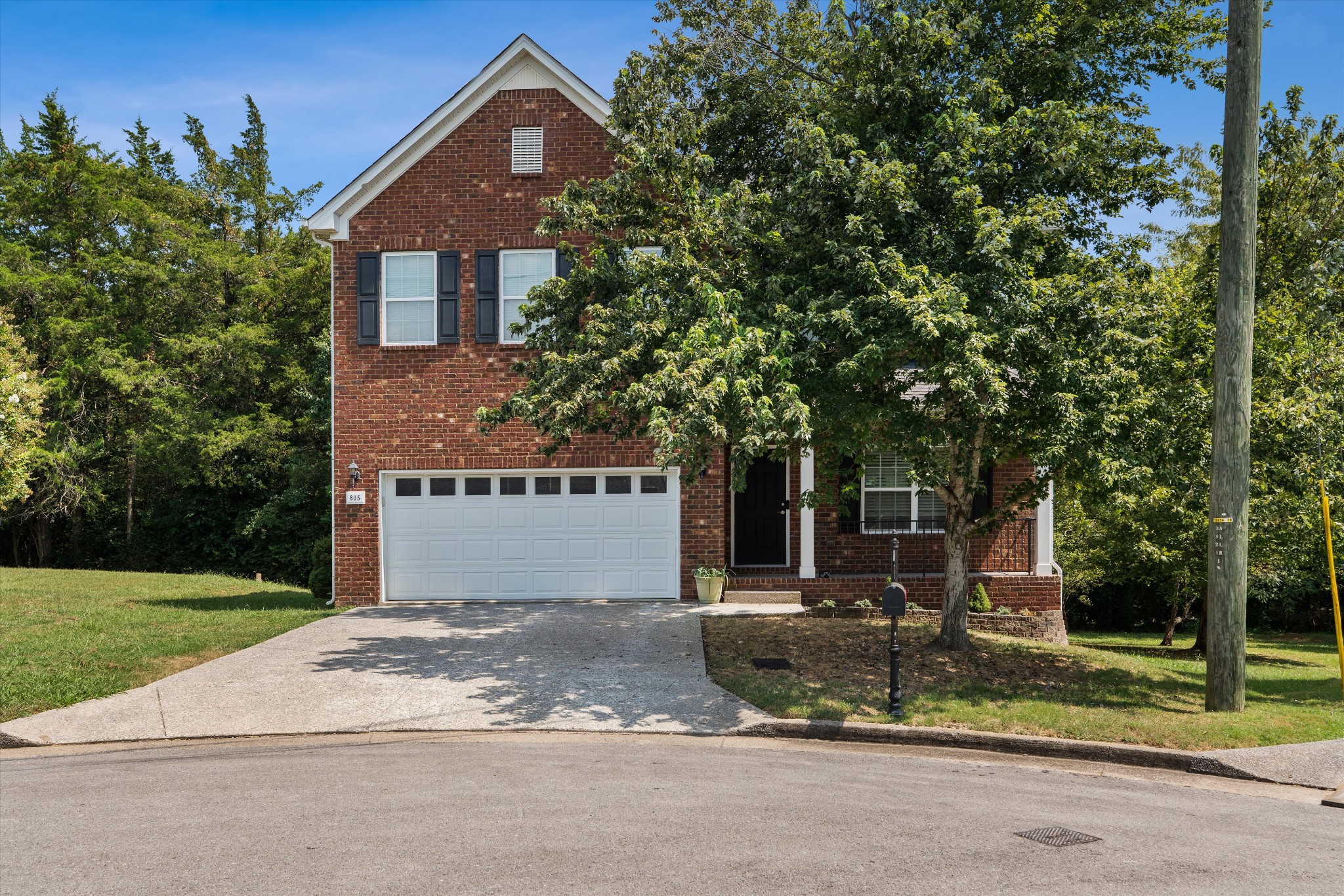 805 Crab Apple Cv