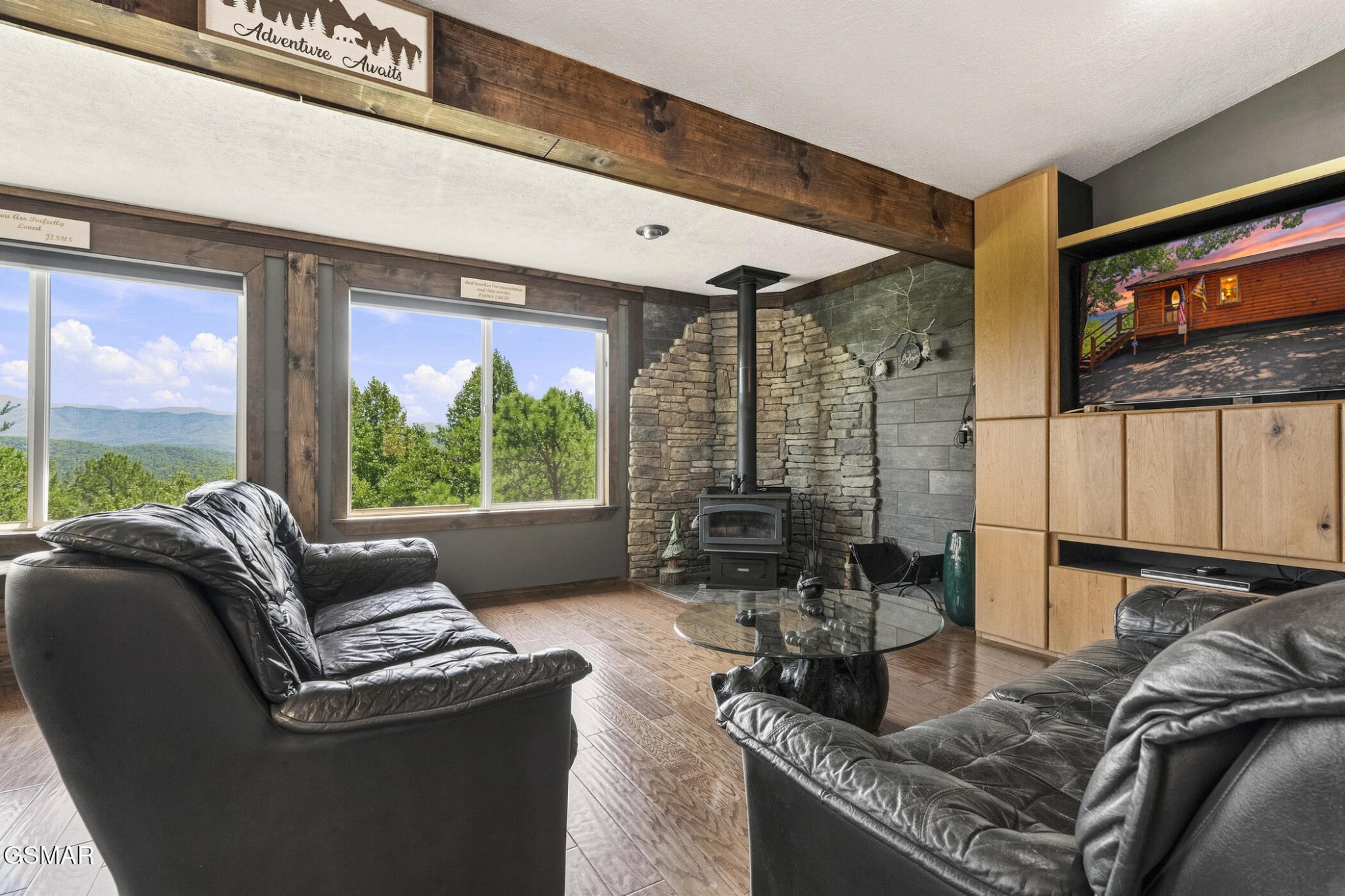 3307 Chinquapin Drive