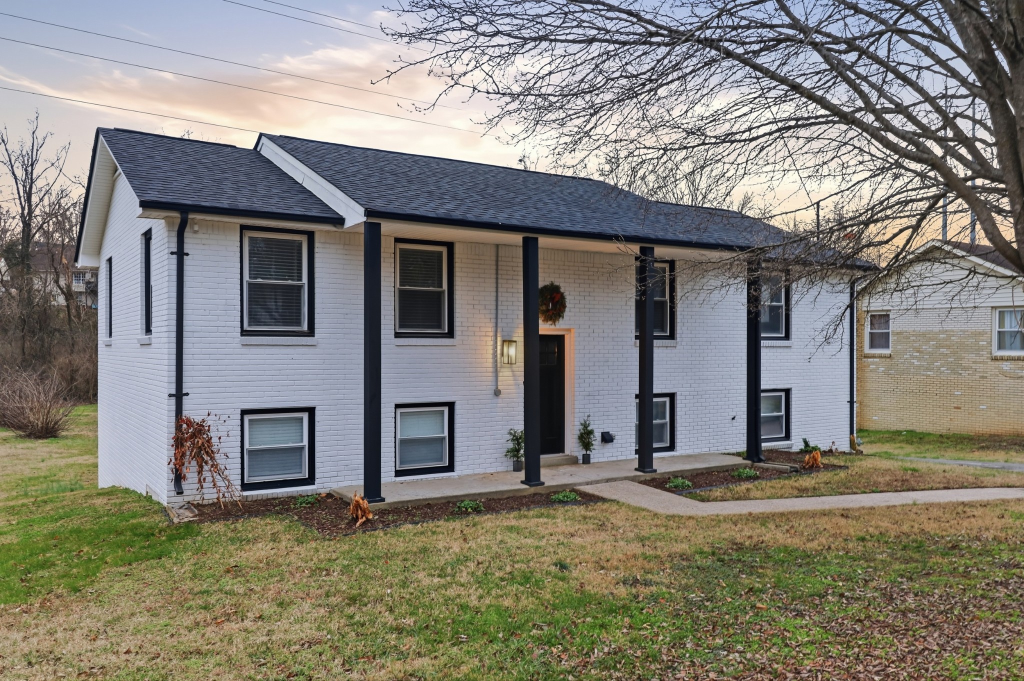 601 Huntington Pkwy