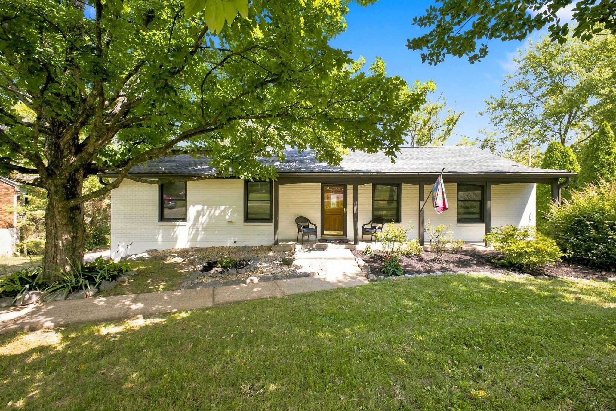318 Binkley Dr
