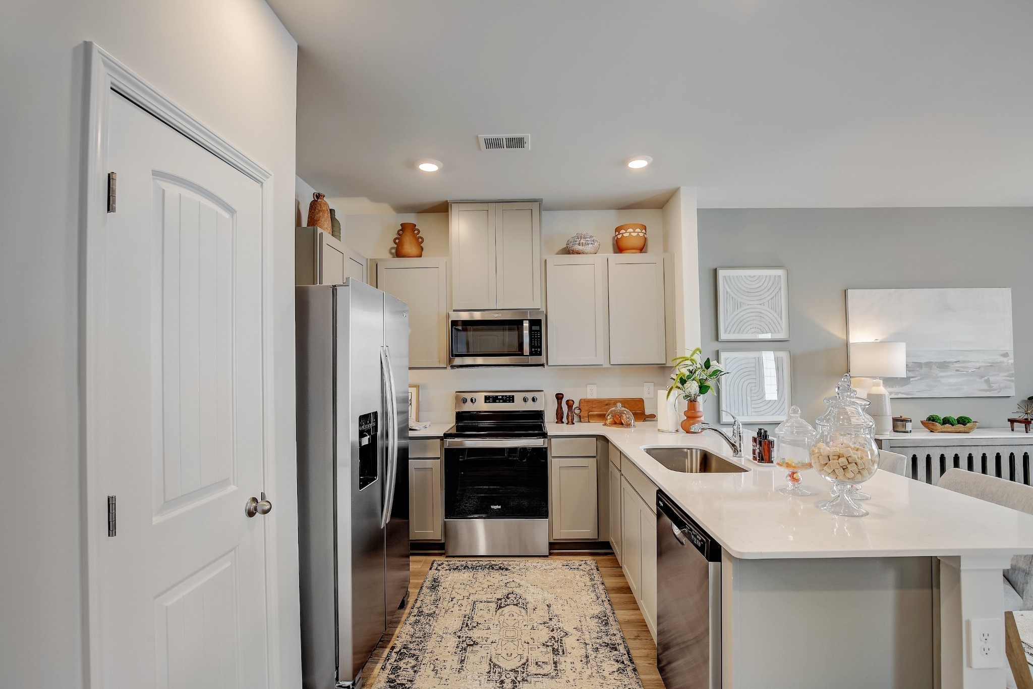 2241 Harlequin Point