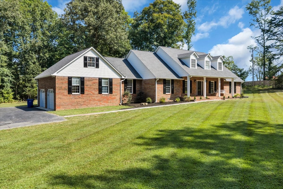 416 Powers Rd