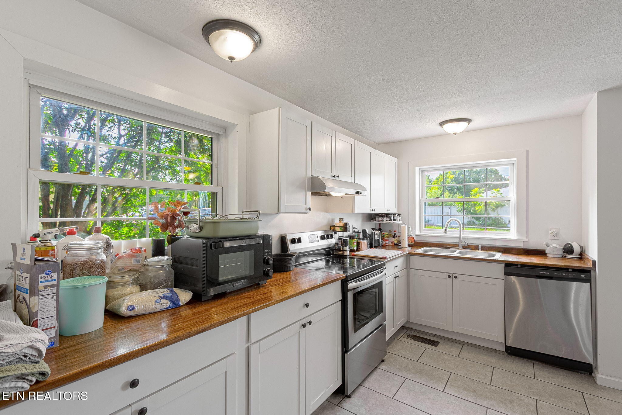 100 Pallas Rd