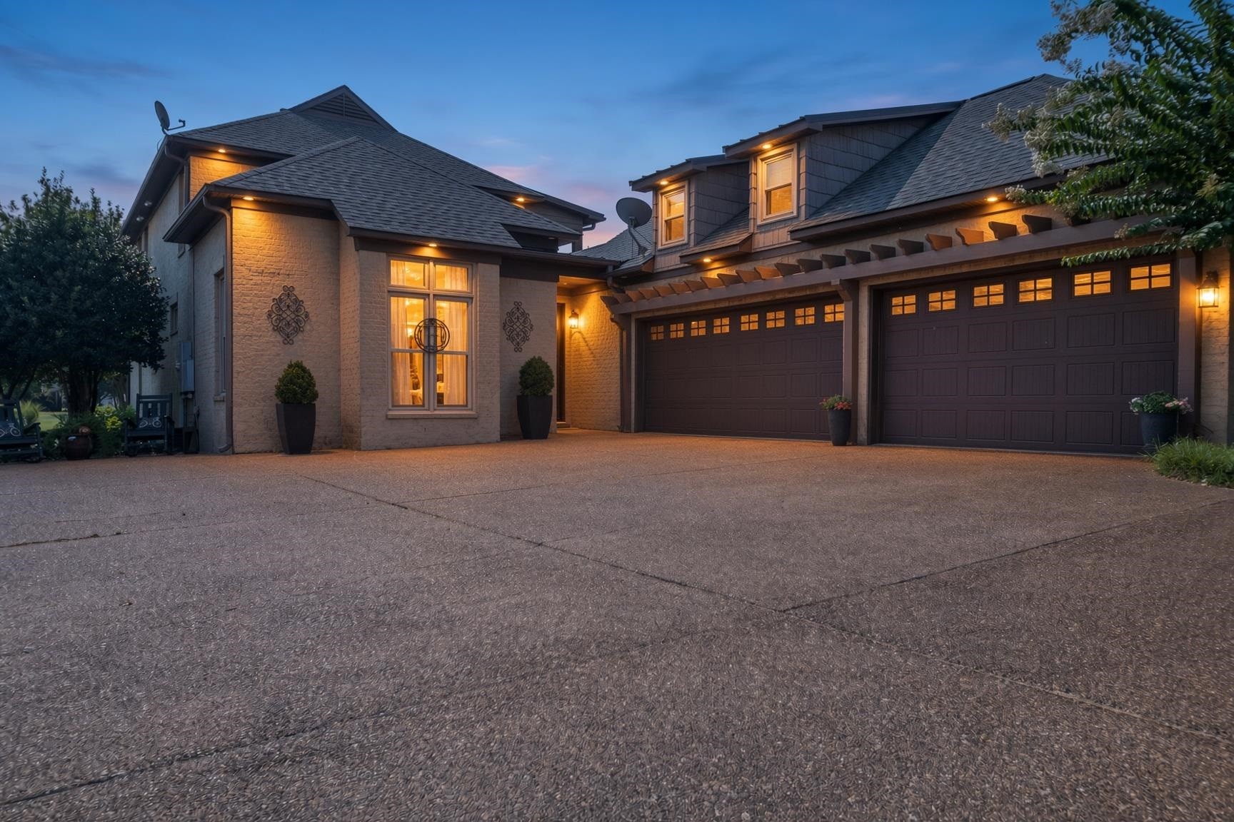 41 ARBOR GREENS CV