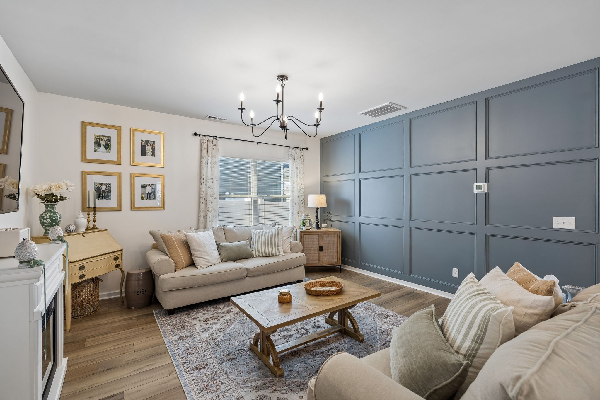 3159 Chaplins Trce