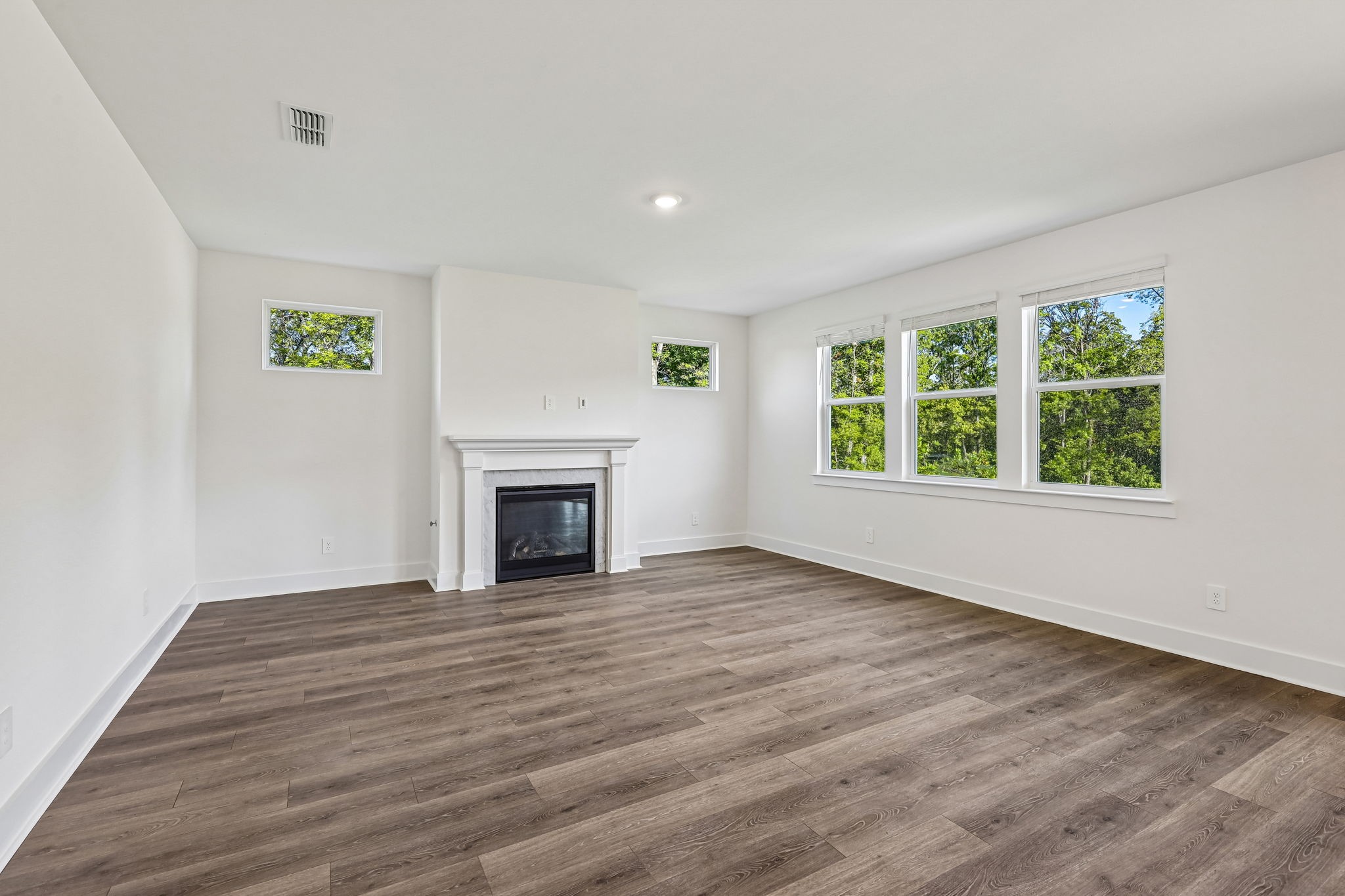 2014 Riley Park Dr