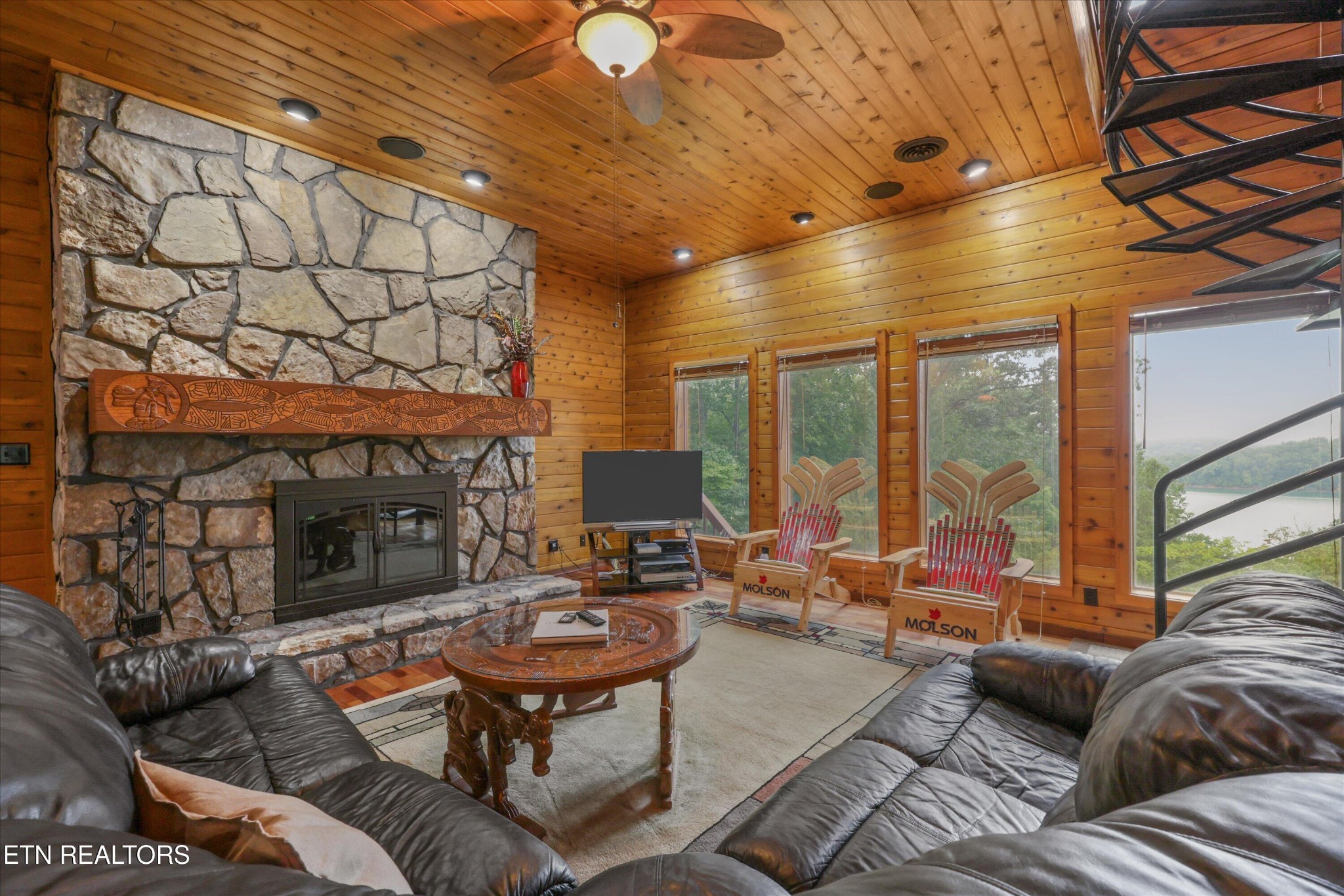 1186 Deerfield Way