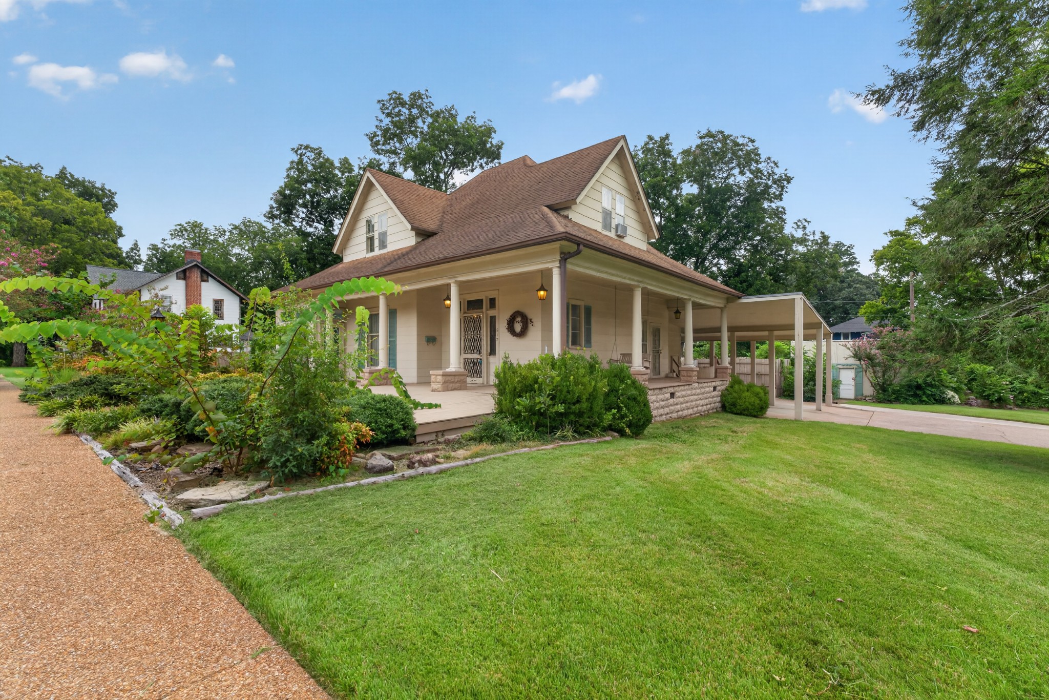 517 Laurel Ave