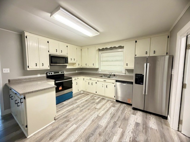 242 Main St