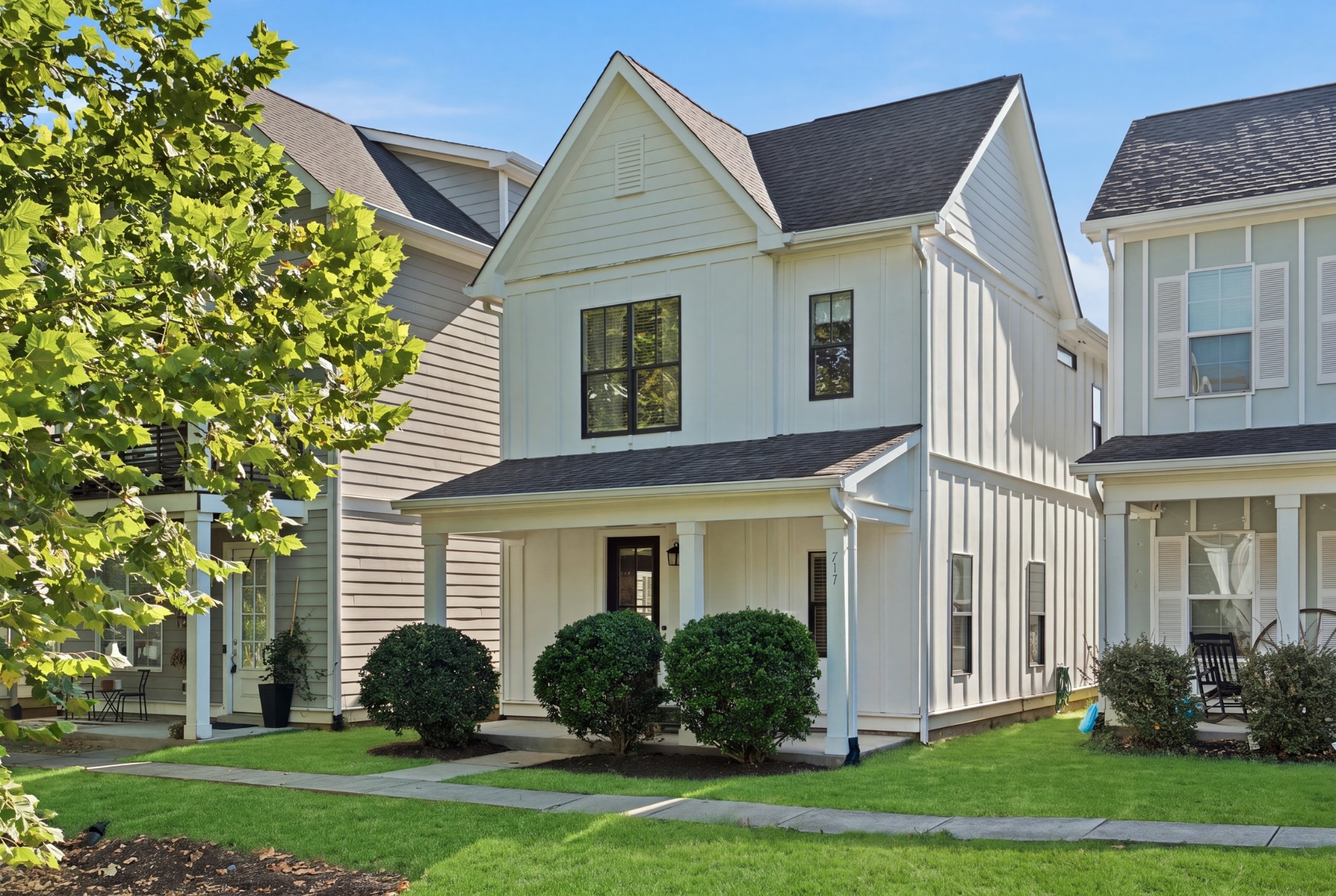 717 Cottage Park Dr