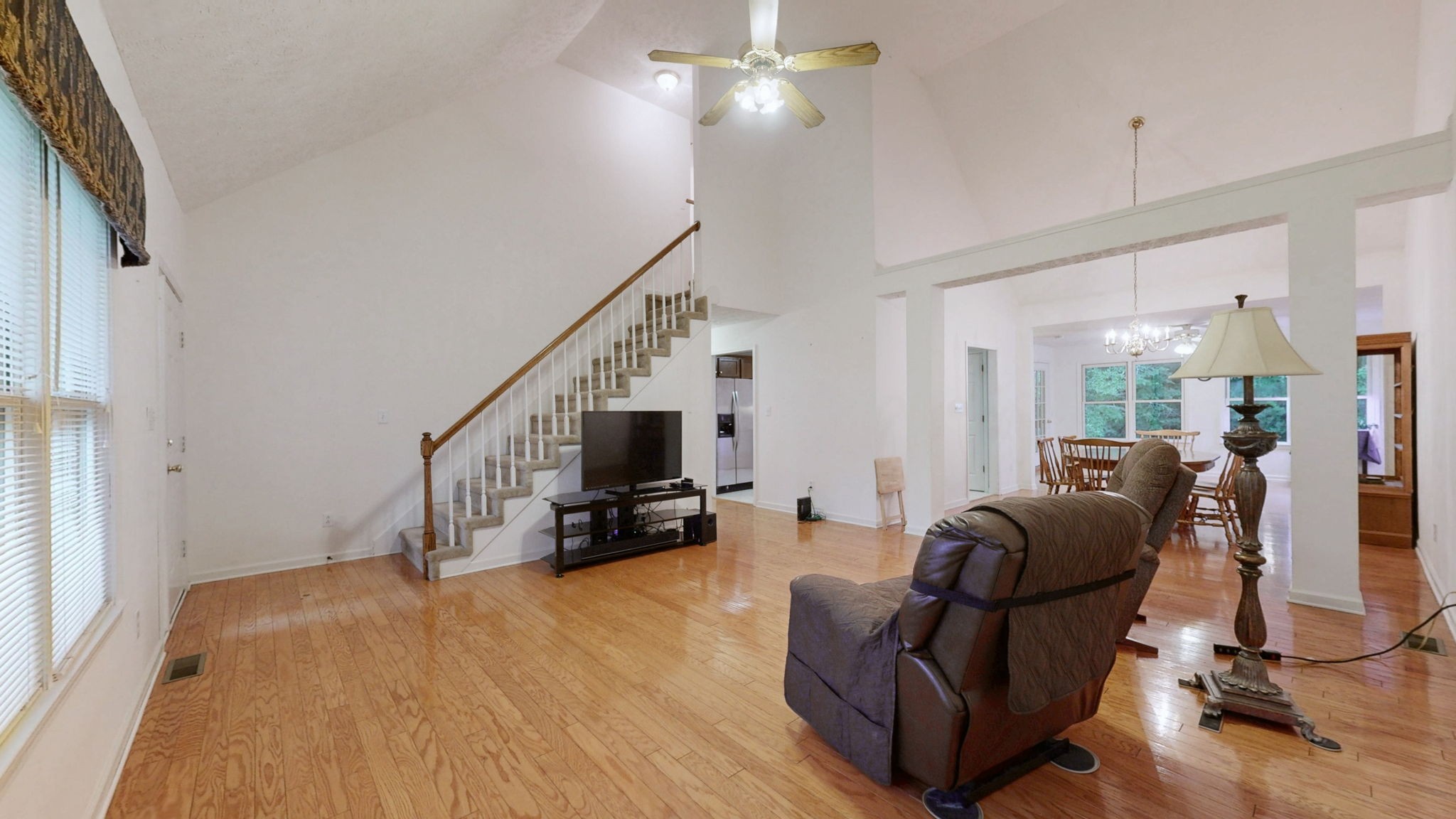 302A Paris Harbor Dr