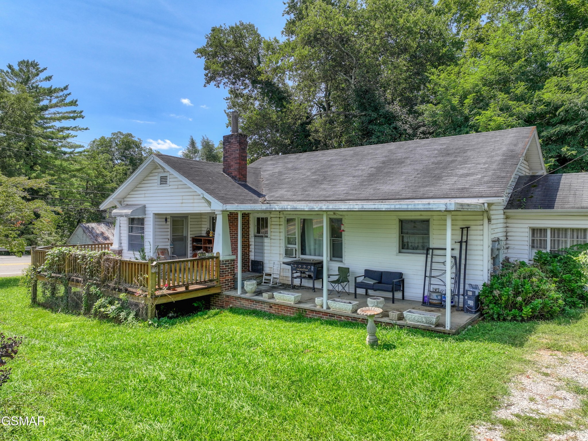 1103 Academy Circle