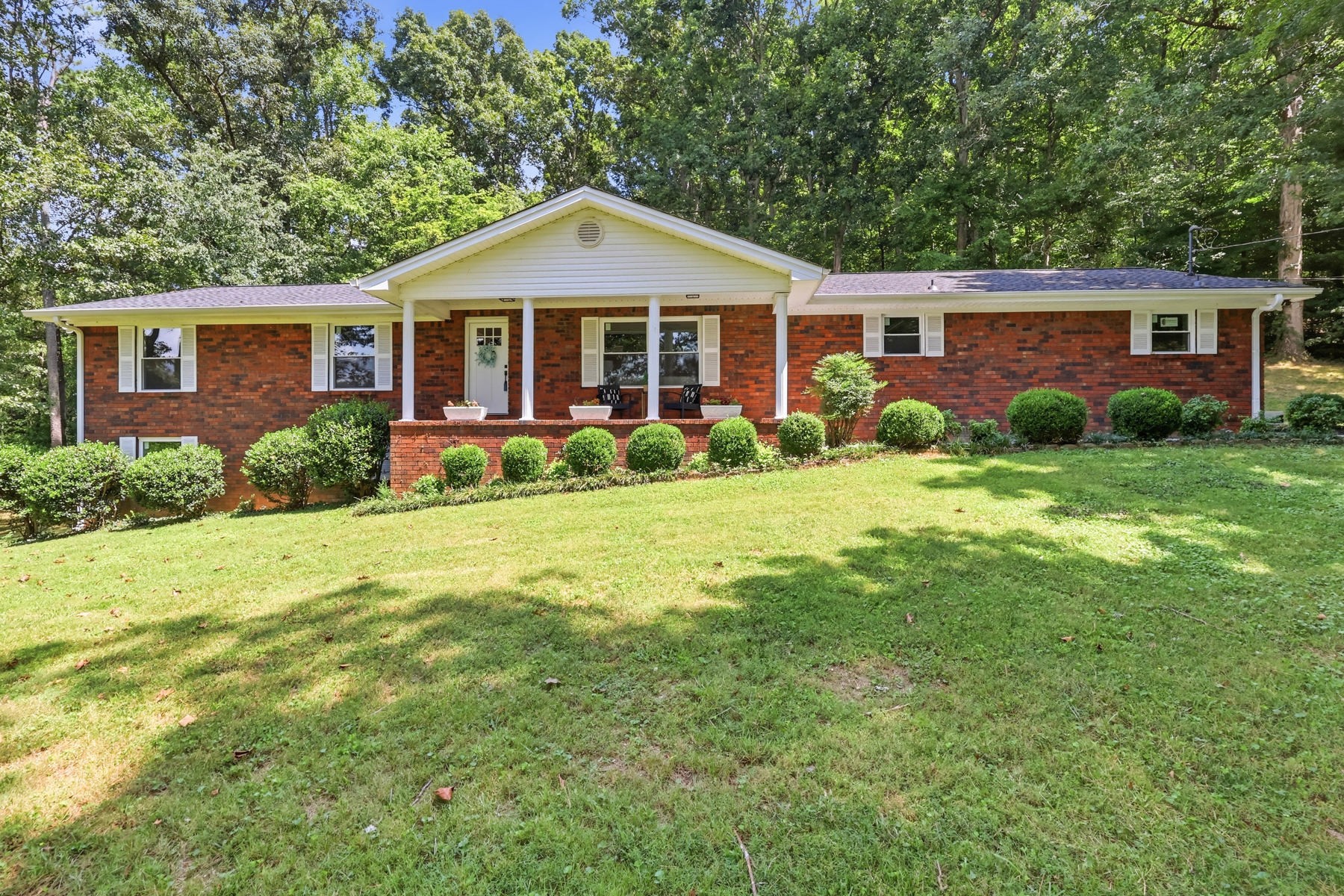 213 Dunn Farm Rd, SE