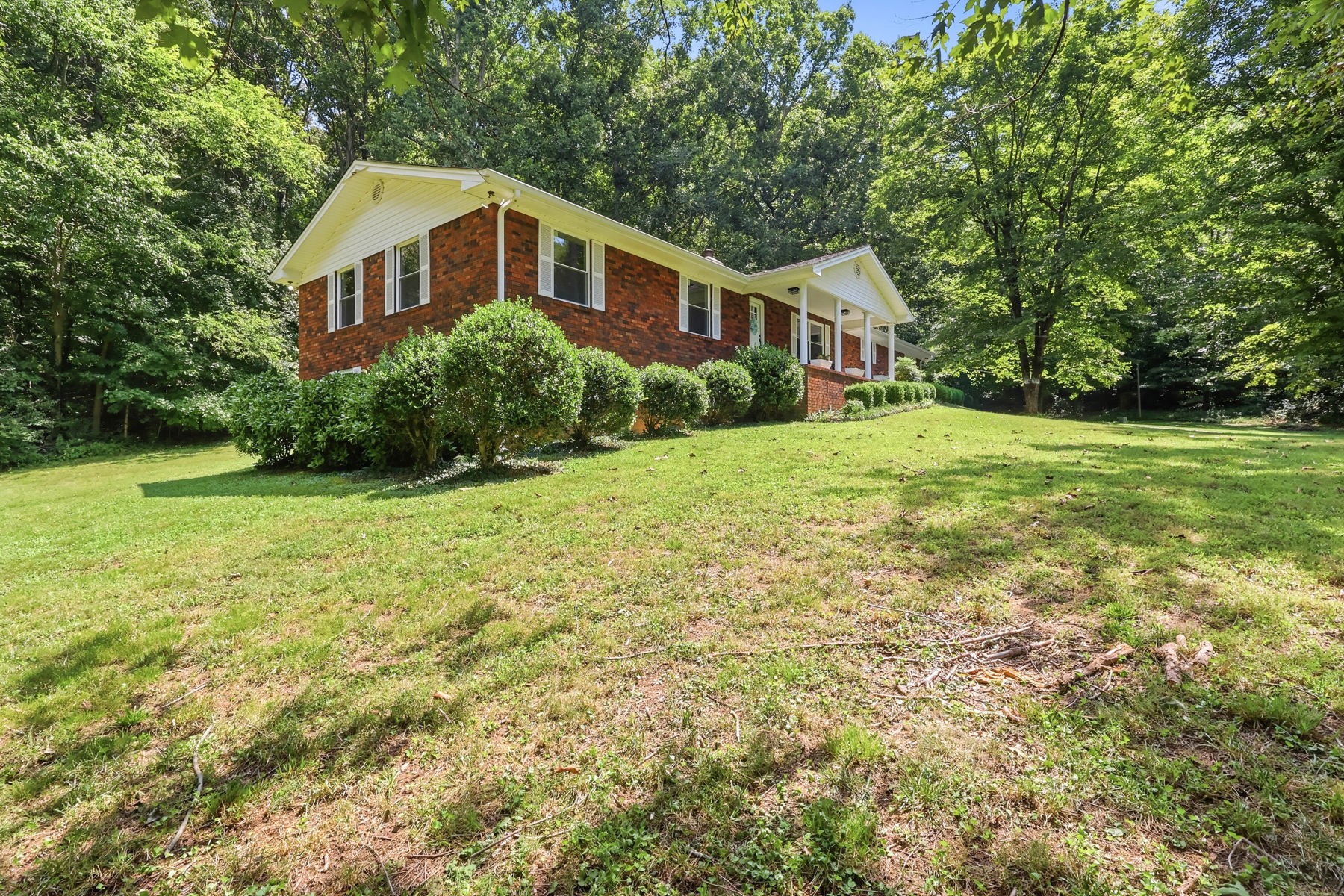 213 Dunn Farm Rd, SE