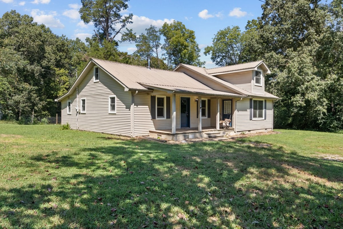6371 Hassell Creek Rd