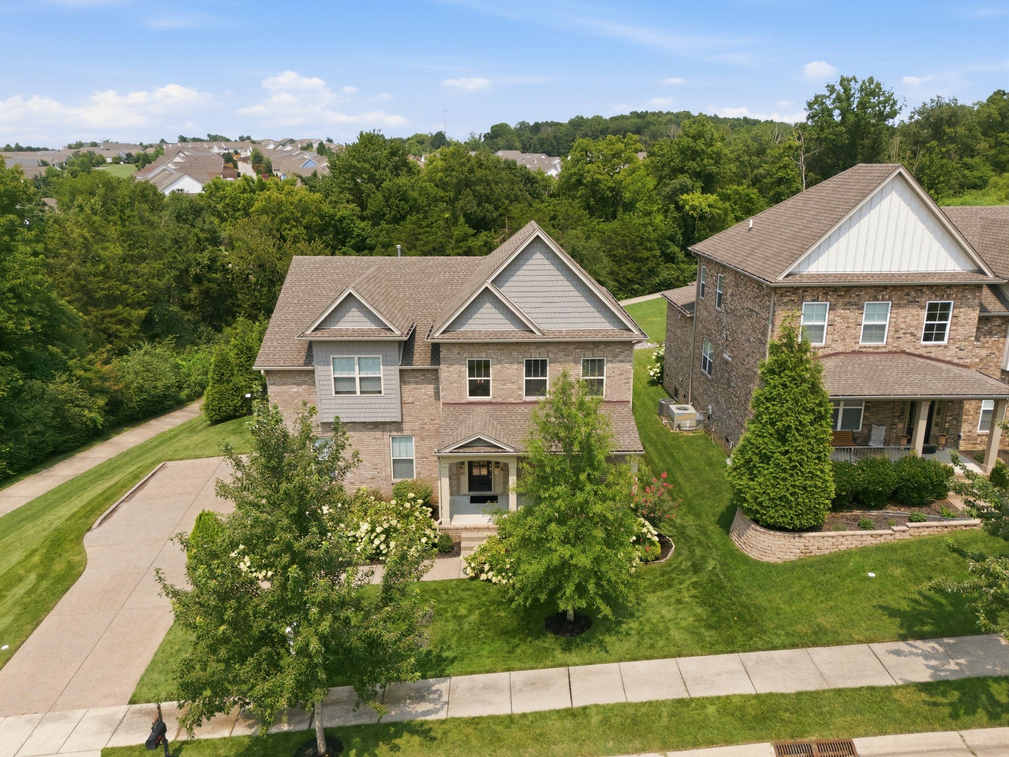 2205 Kirkwall Dr