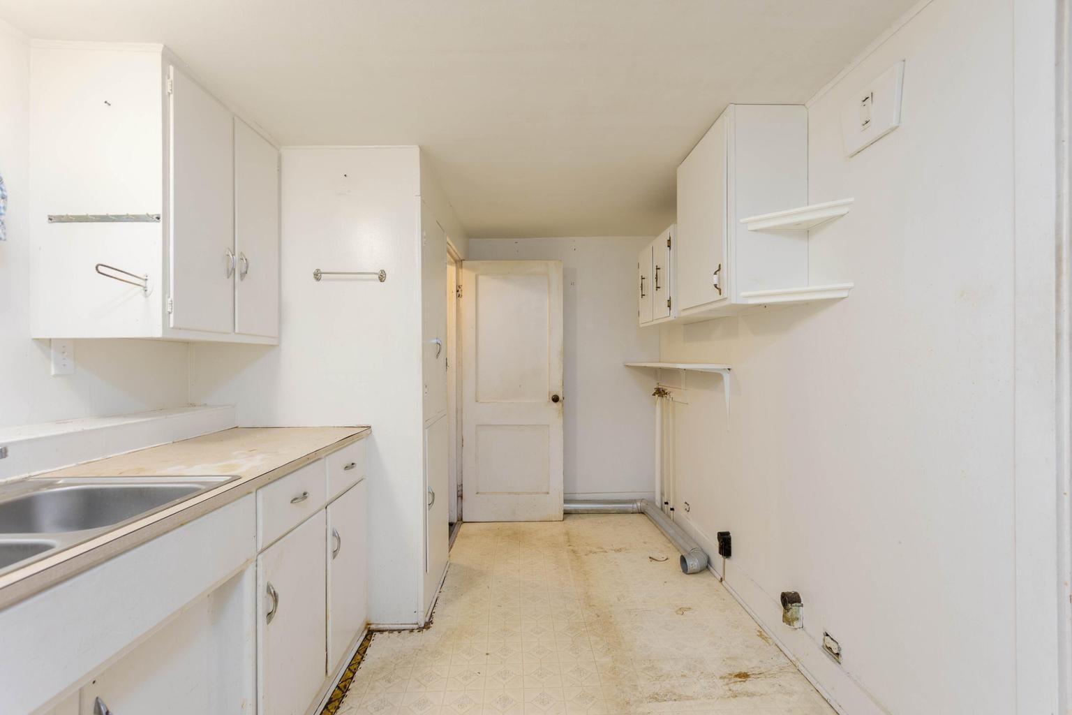 4924 Wolf Creek Rd