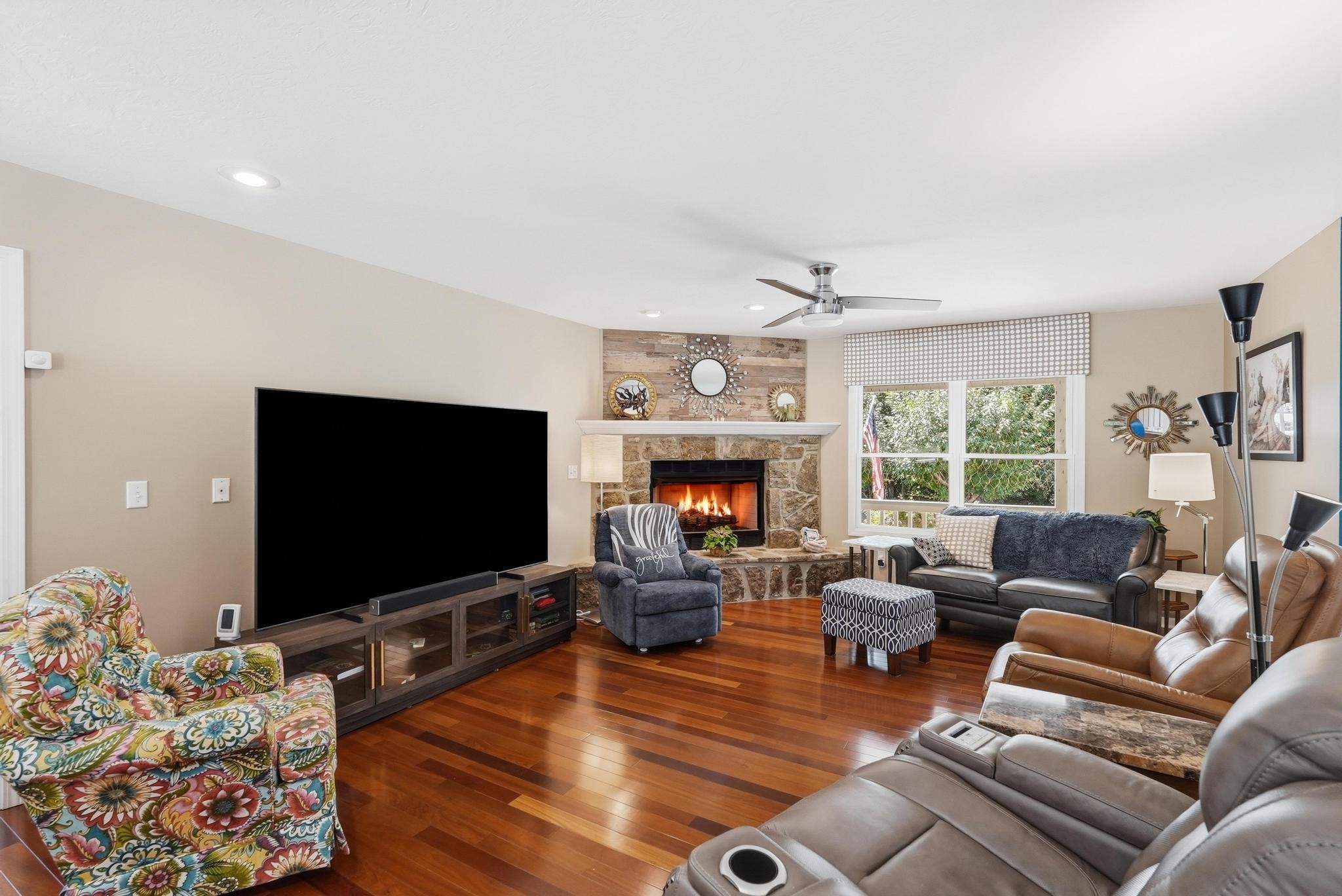 3114 Seminole Loop