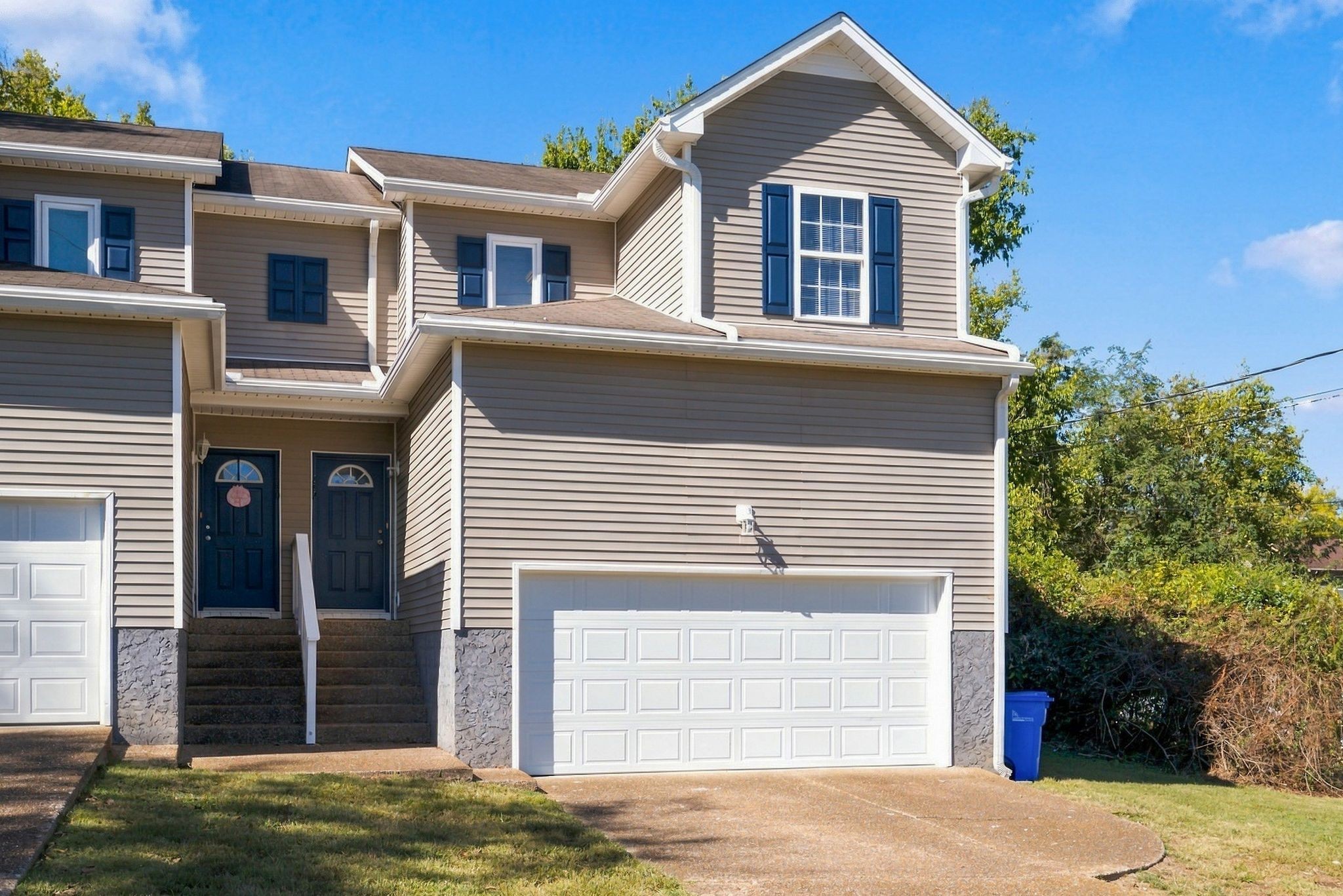 212 Graves Rd