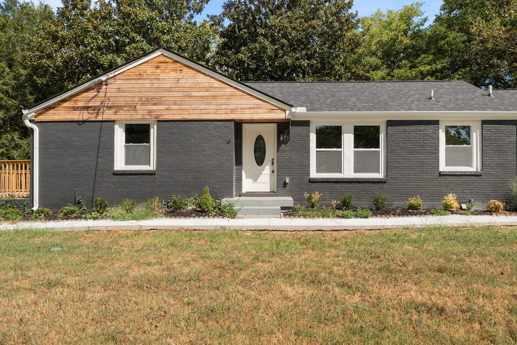 1113 Berwick Trl