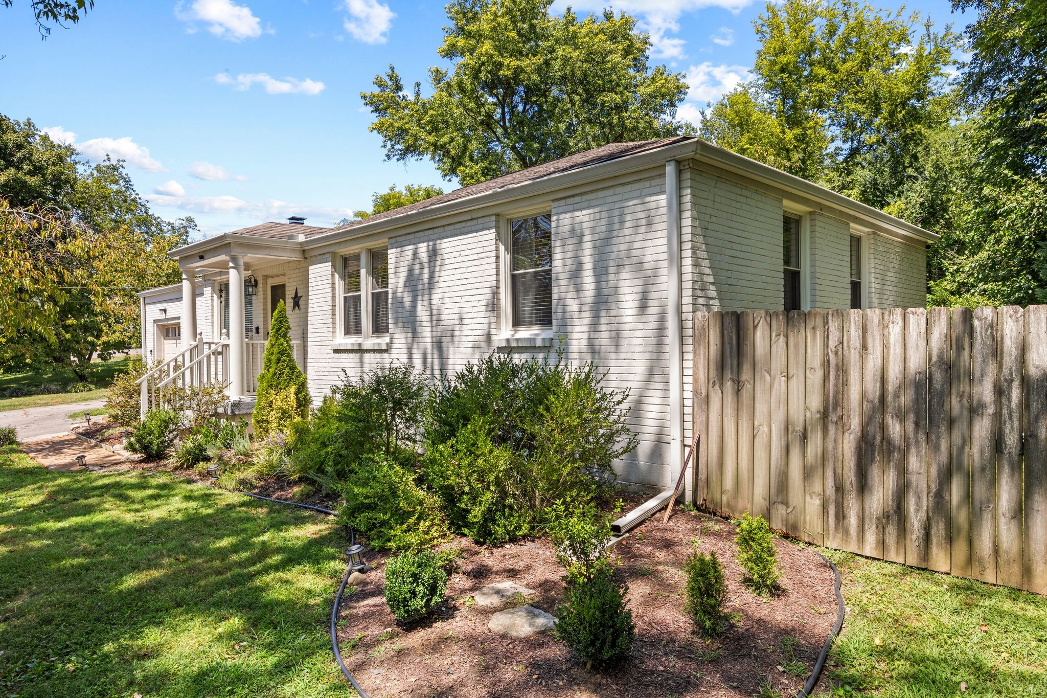 3118 Lake Park Dr