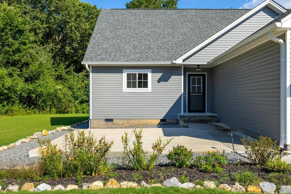 1428 Woodland Cove Drive, NE