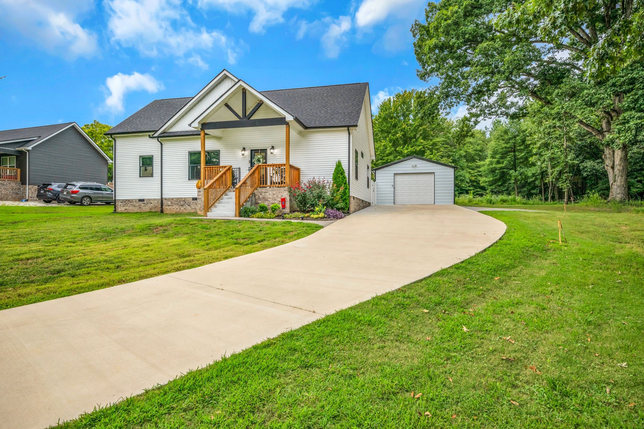 330 Kaiser Rd