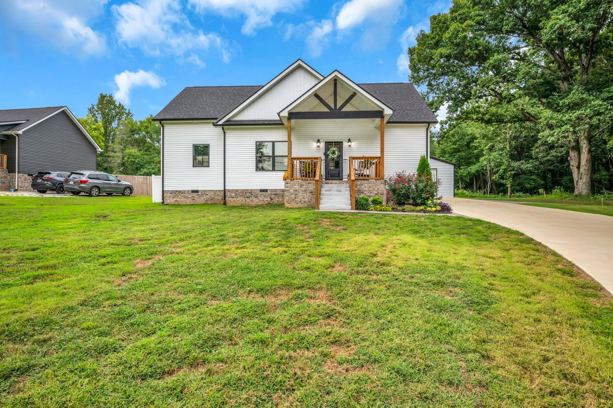 330 Kaiser Rd