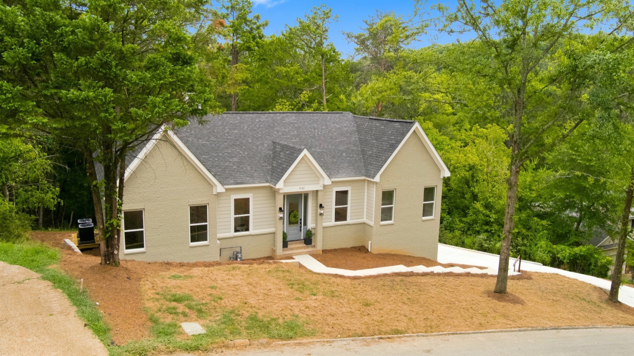 1721 Starboard Dr