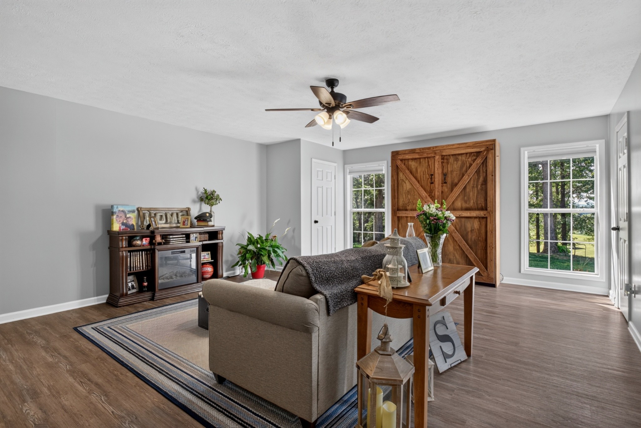 270 W Wilmouth Rd