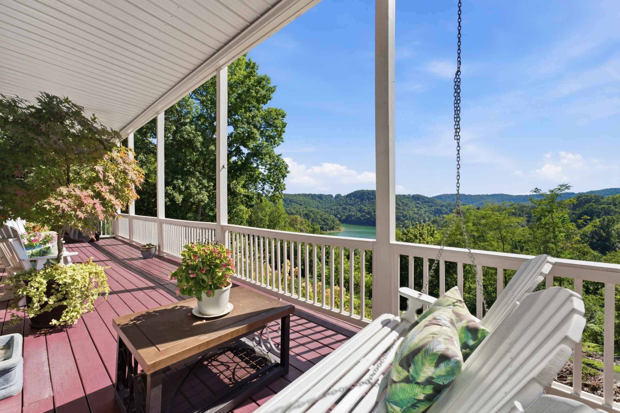 255 Nadia Ln