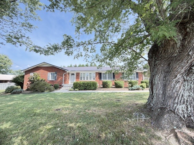 310 Woodland Dr