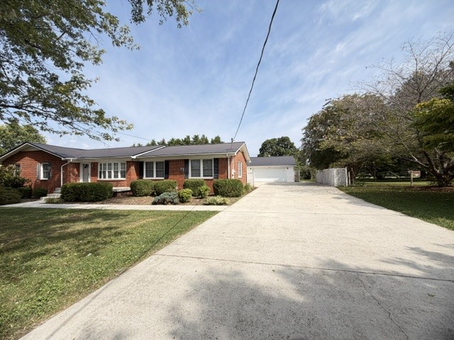 310 Woodland Dr