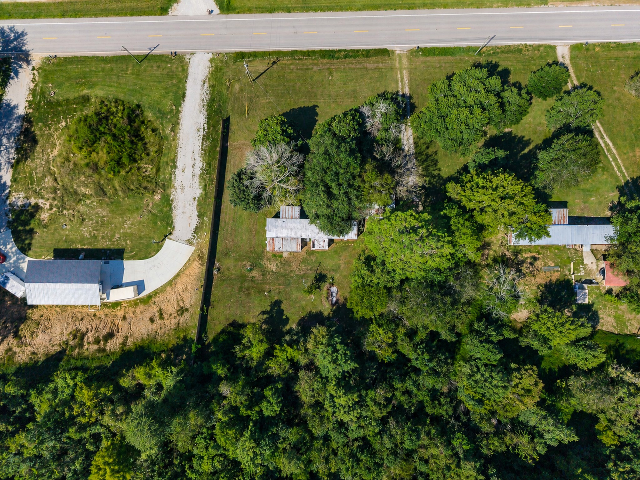 15862 Columbia Hwy