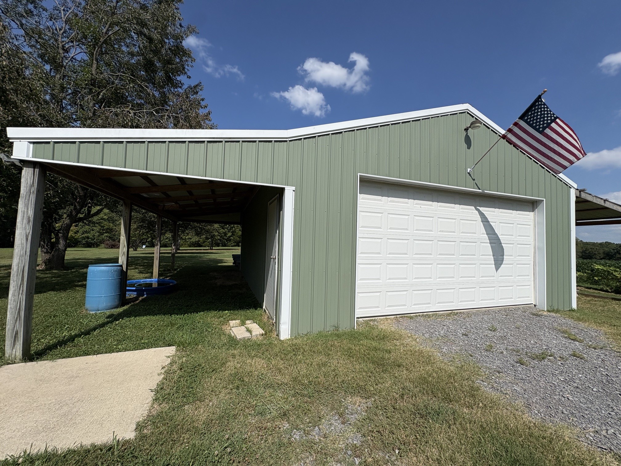 167 Robinson Ln