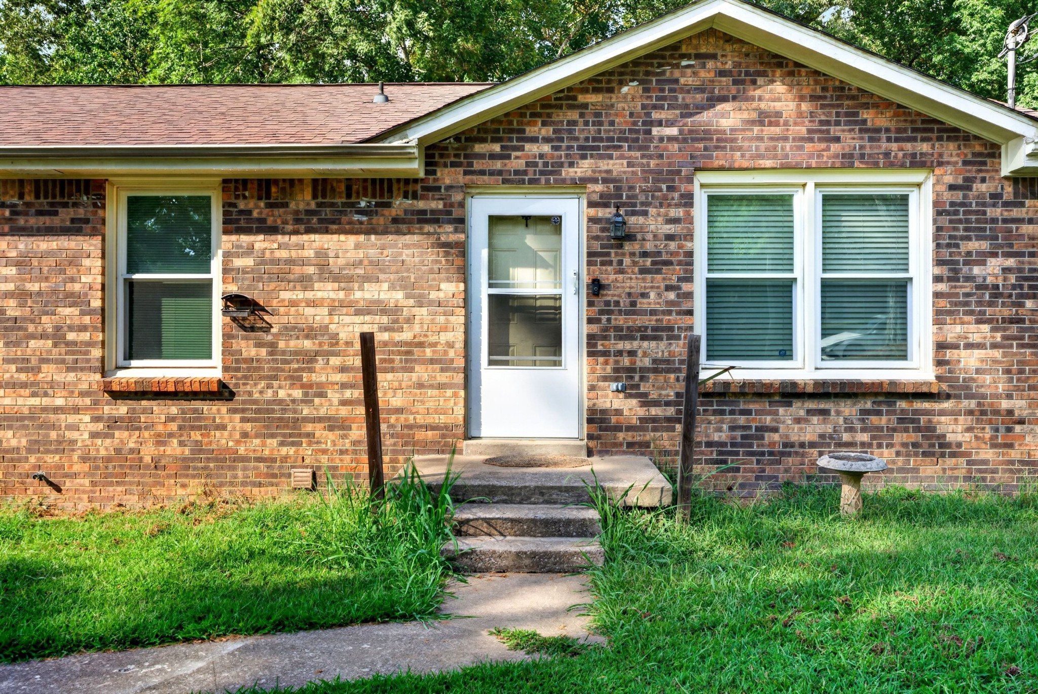 405 Corinne Cir