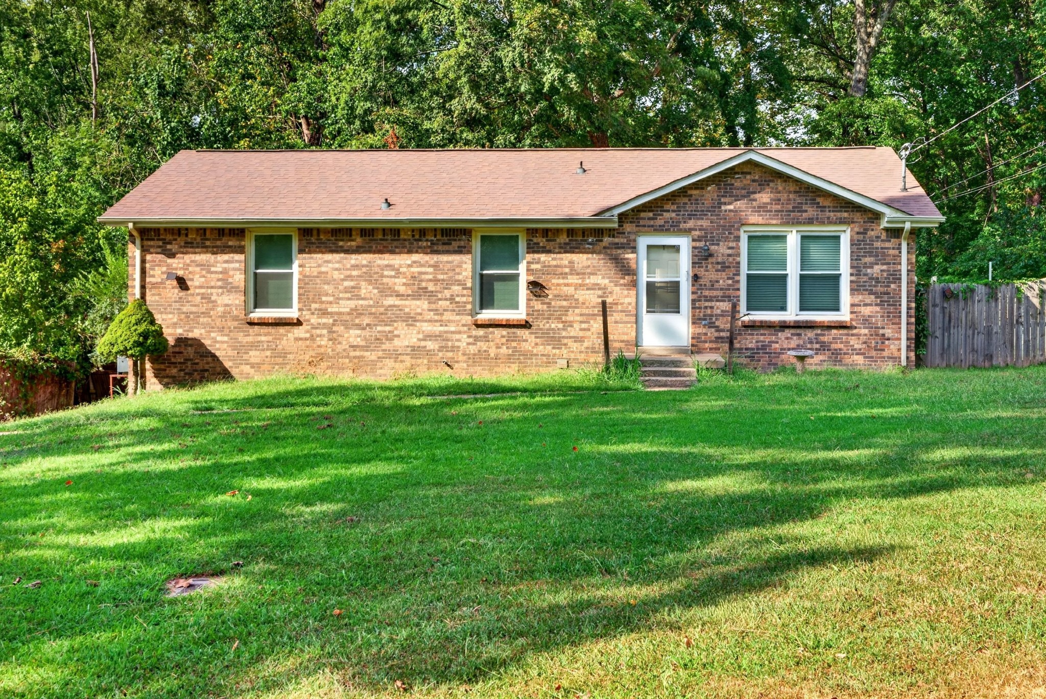 405 Corinne Cir