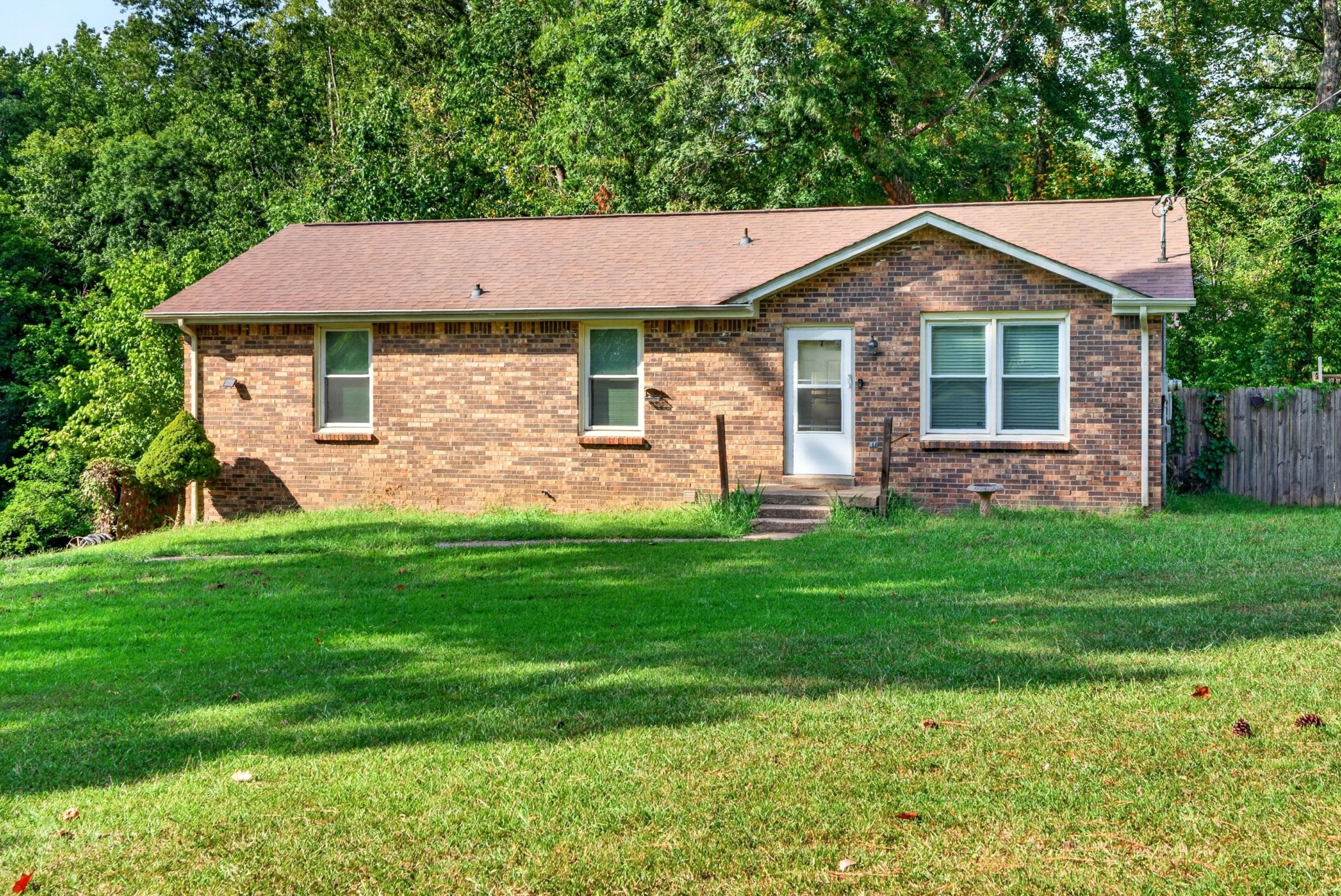 405 Corinne Cir