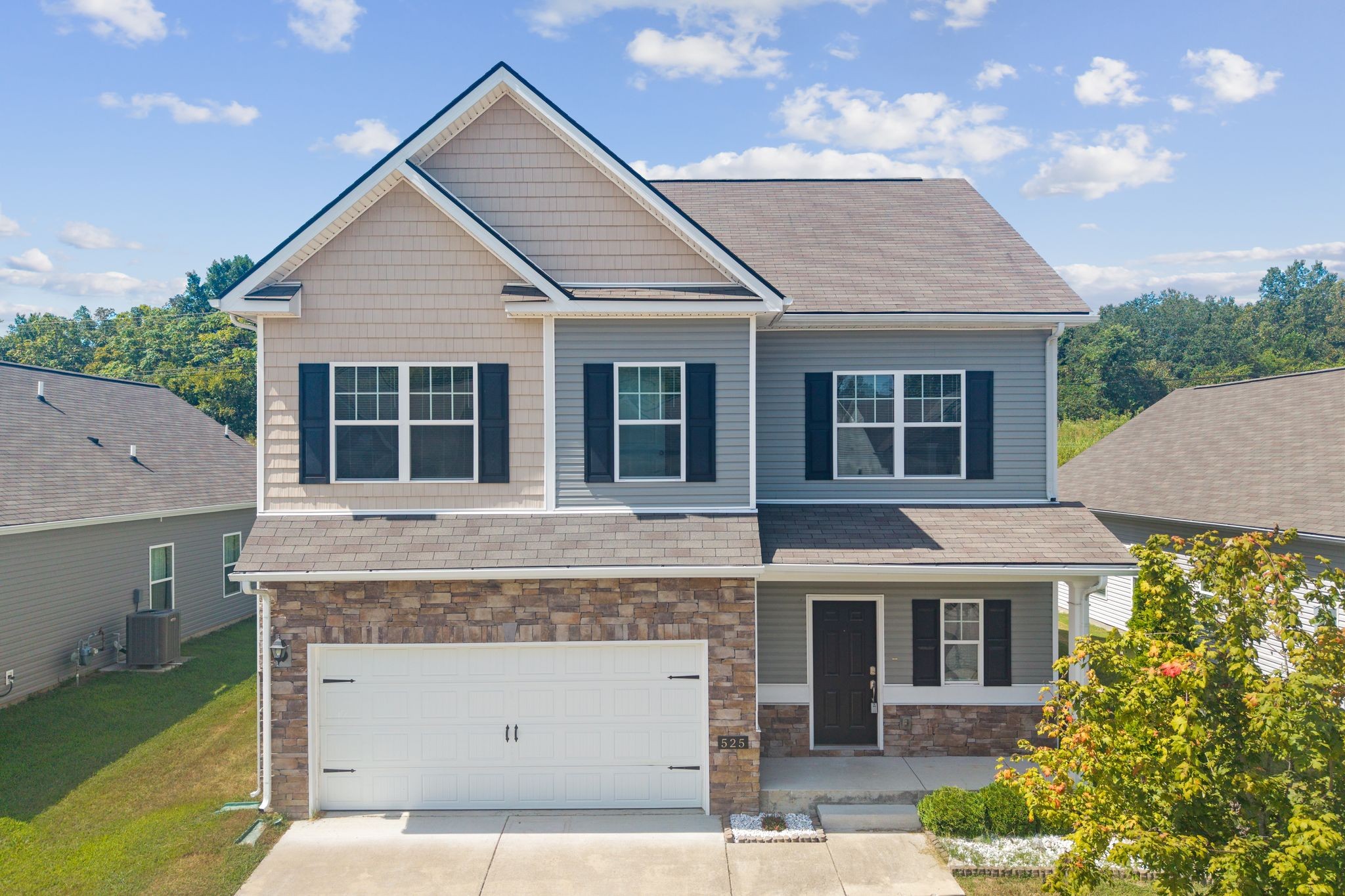 525 Burchell Ln