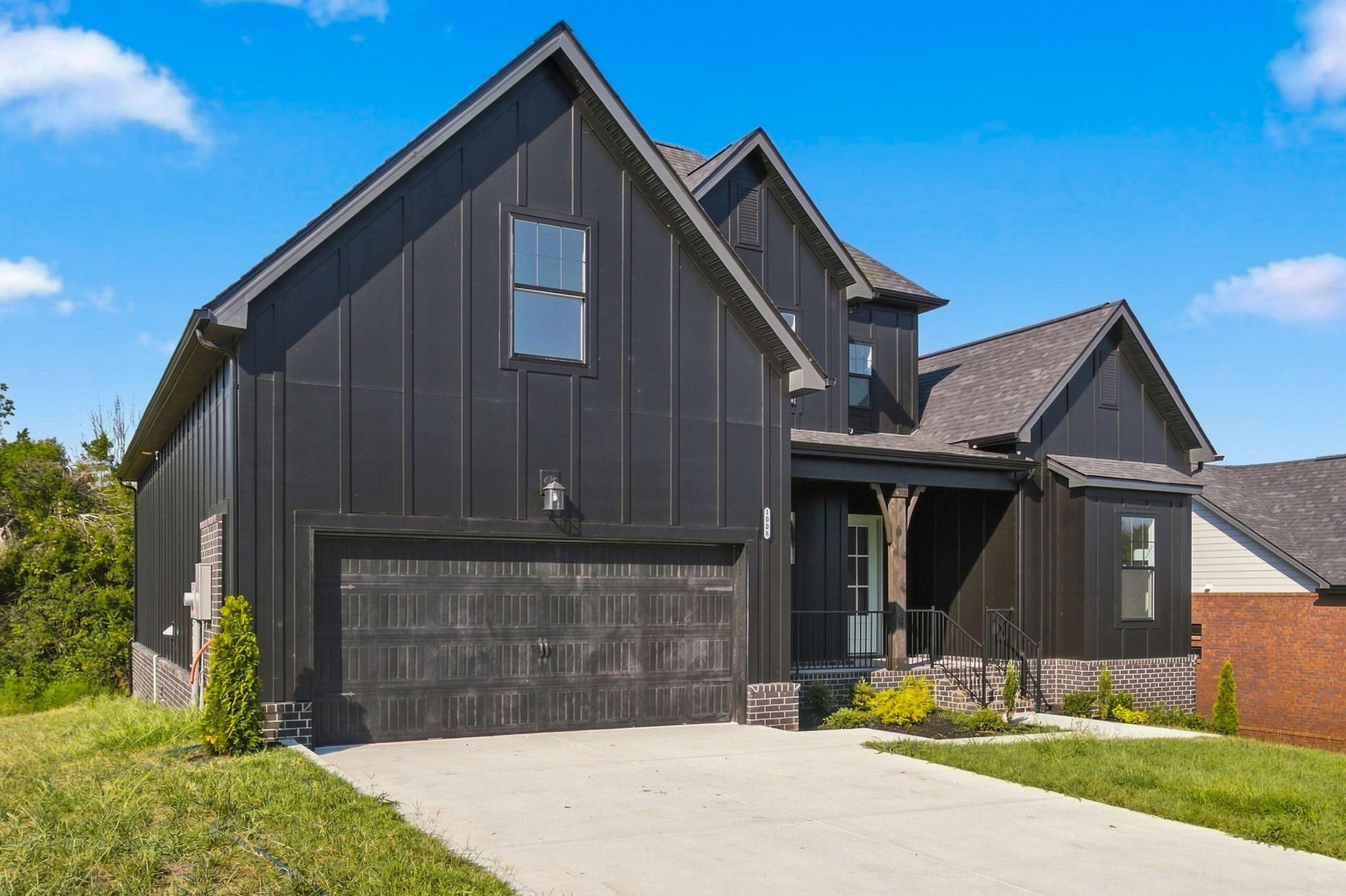 1008 Tiane Trail