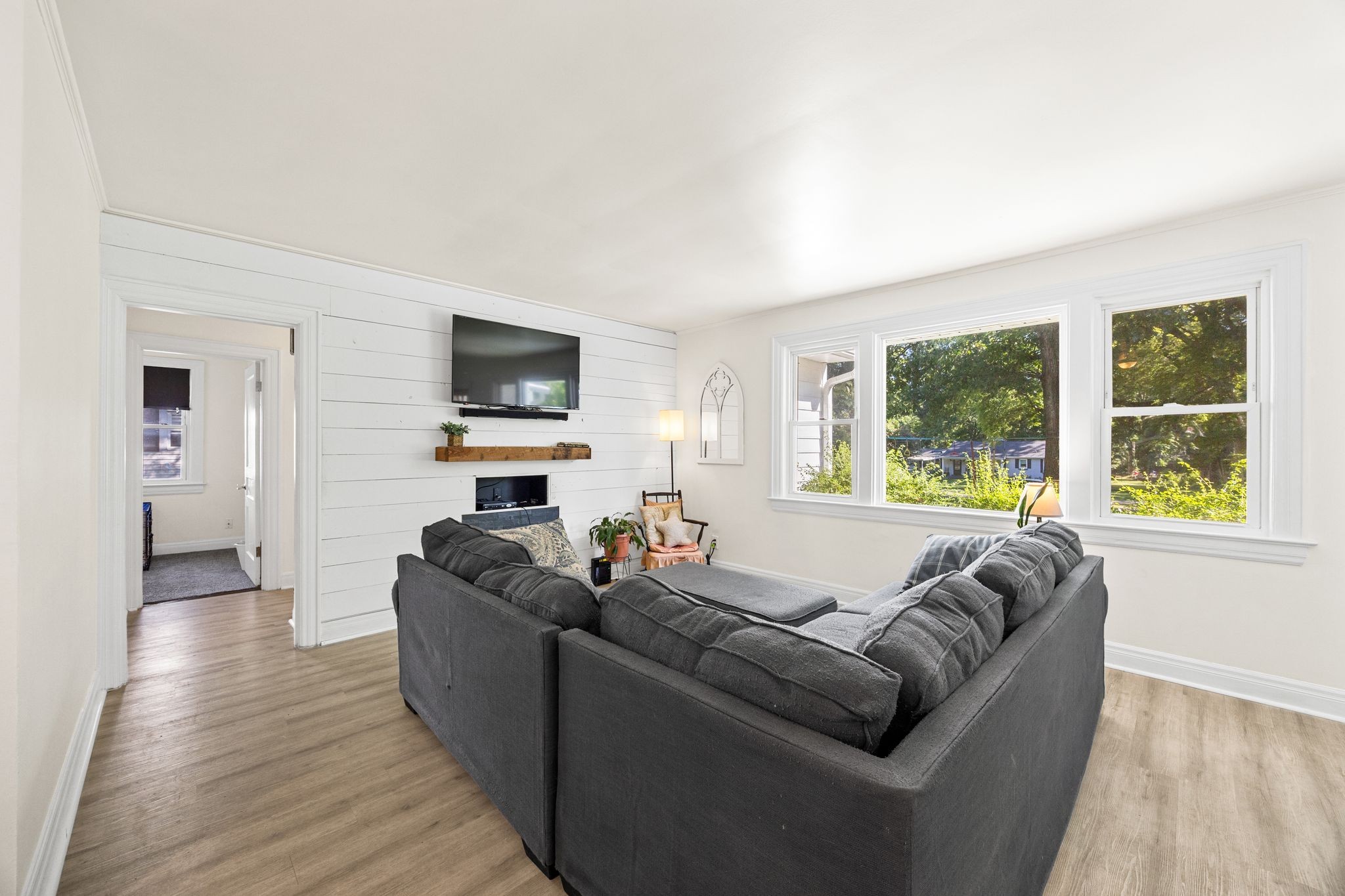 110 Park Cir