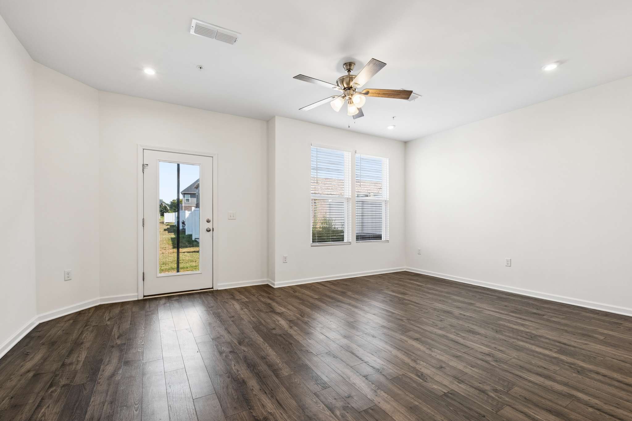 3308 Deerchase Cir
