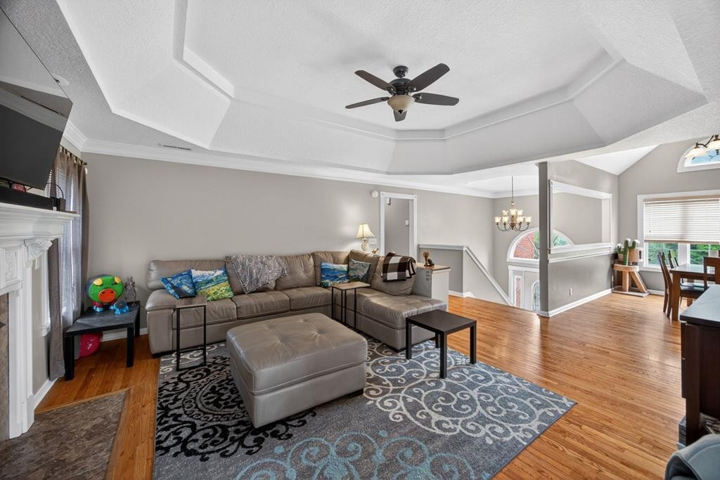 614 Bradford Trce