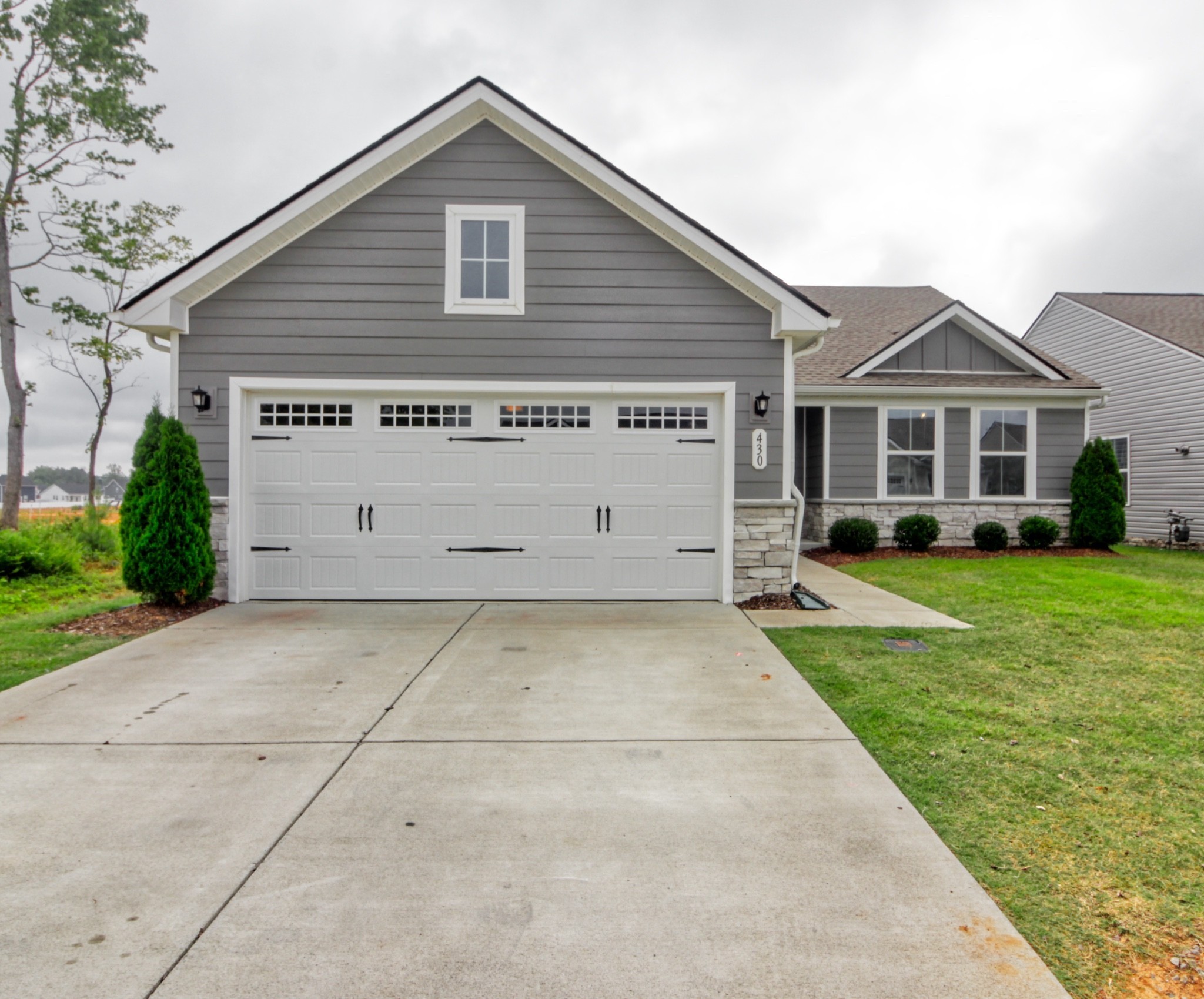 430 Saddleview Dr