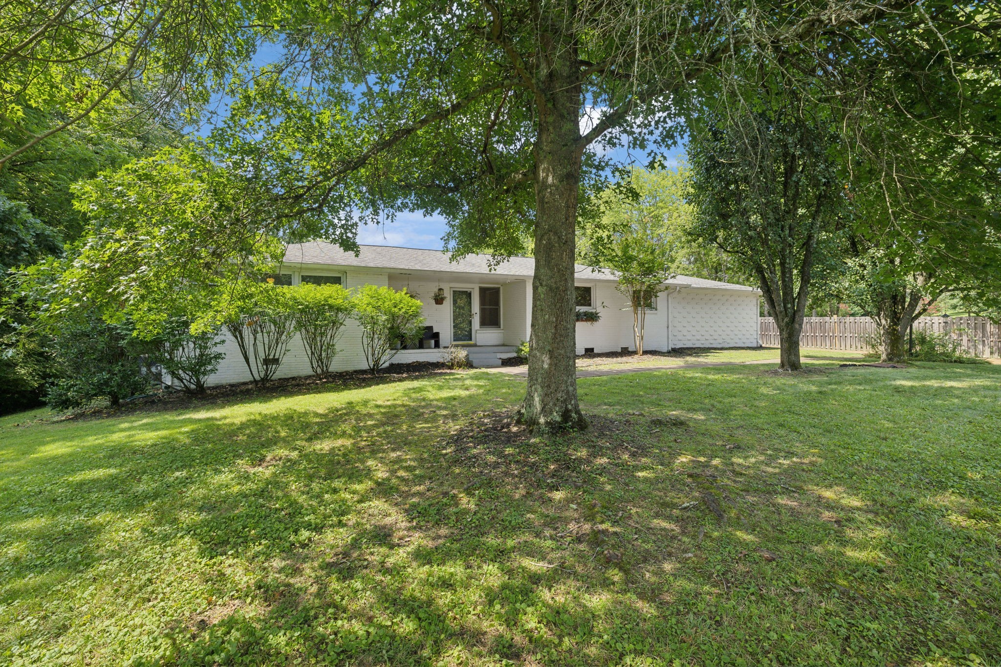 6567 Brownlee Dr