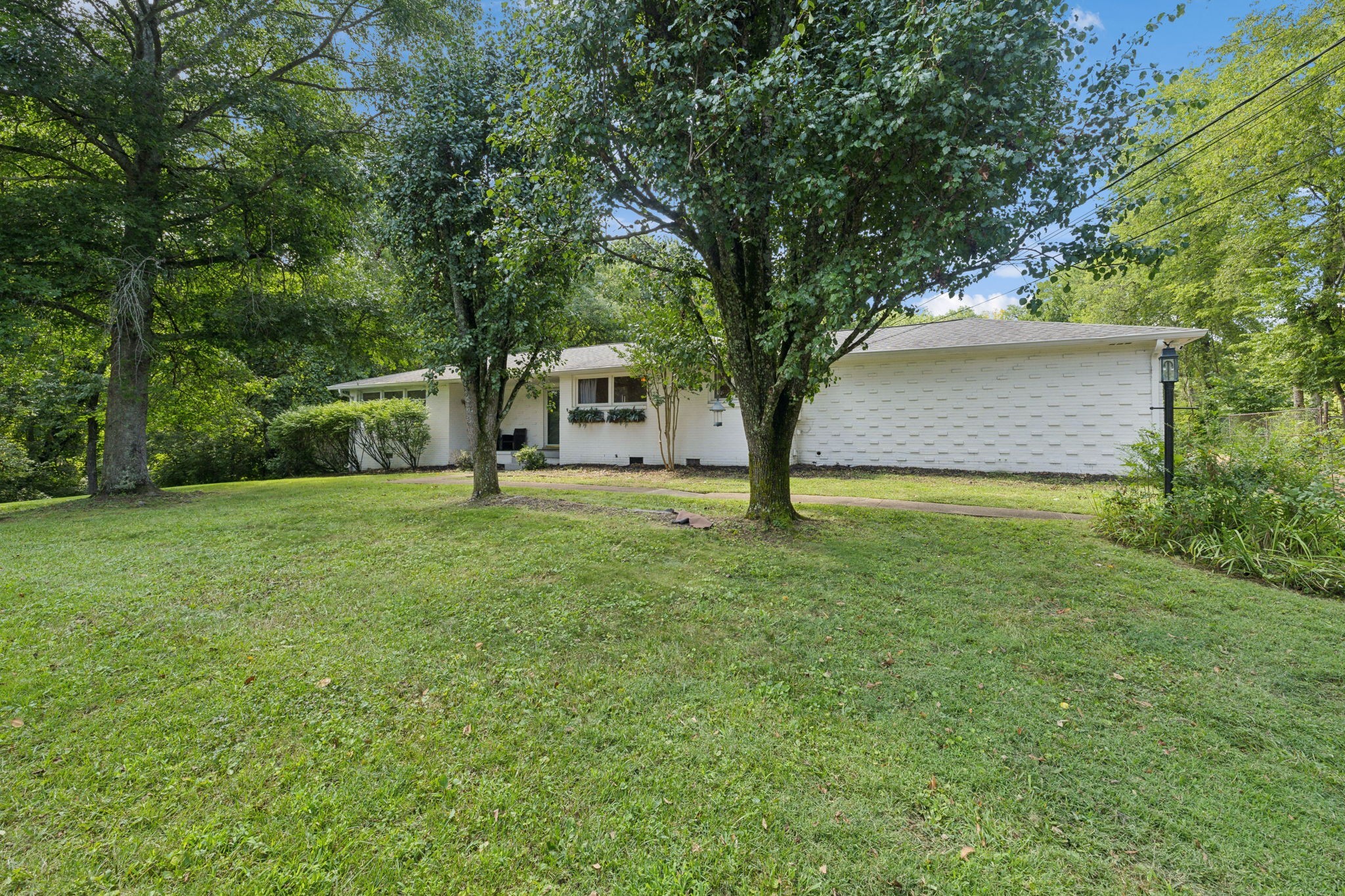 6567 Brownlee Dr