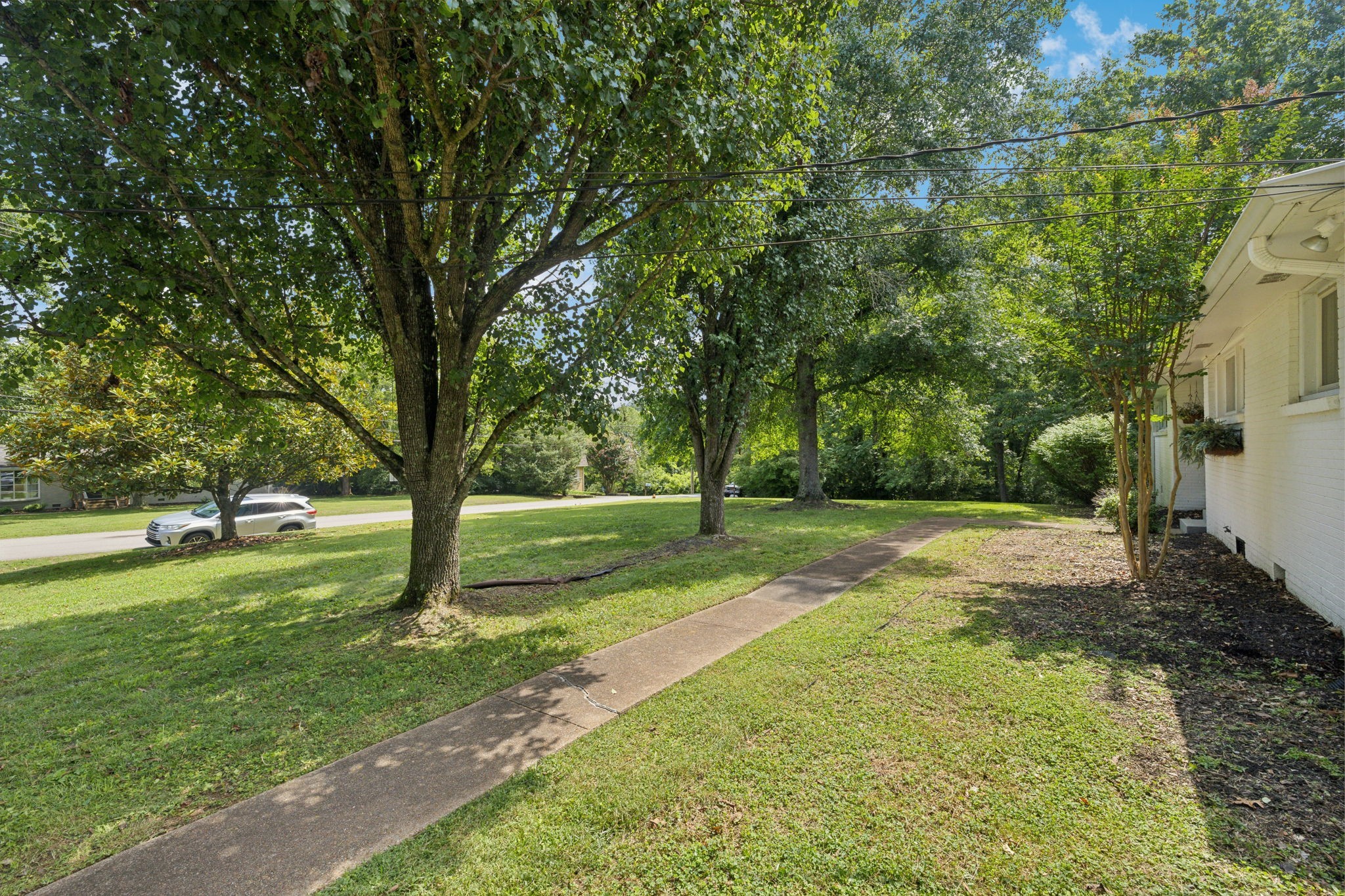6567 Brownlee Dr