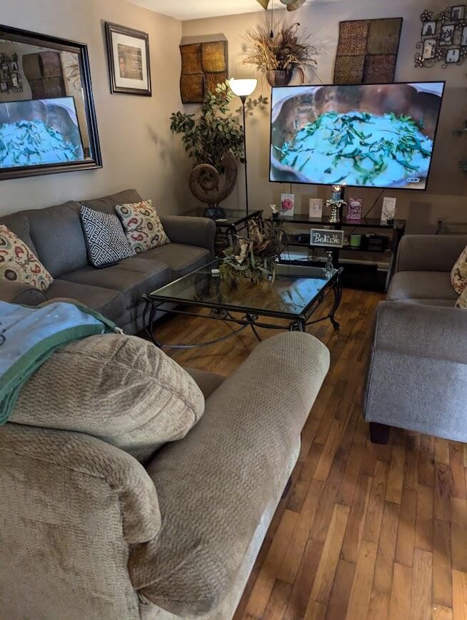 1114 Greenwood Road