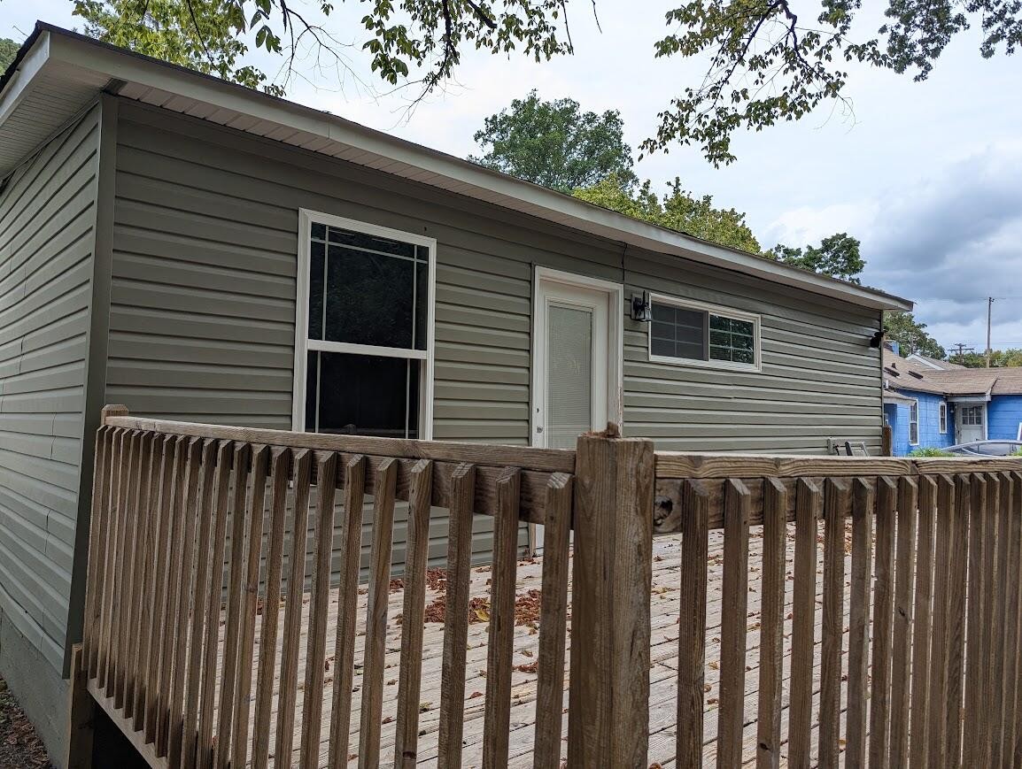 1114 Greenwood Road